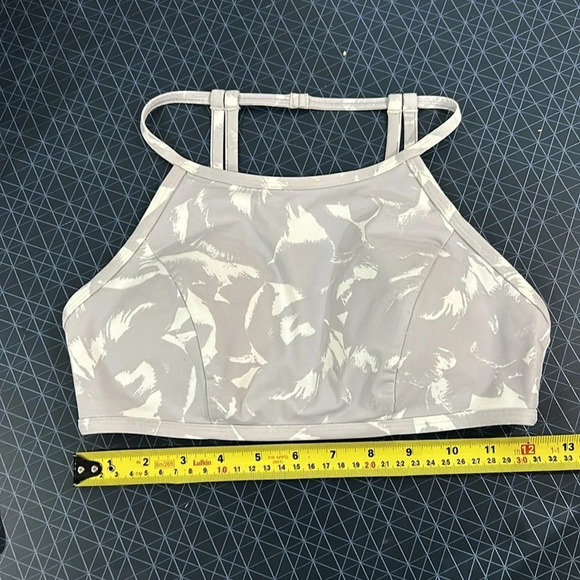 Lululemon See The Sea Swim Top in Mini Flower Pop White Silver Lilac - Picture 6 of 9